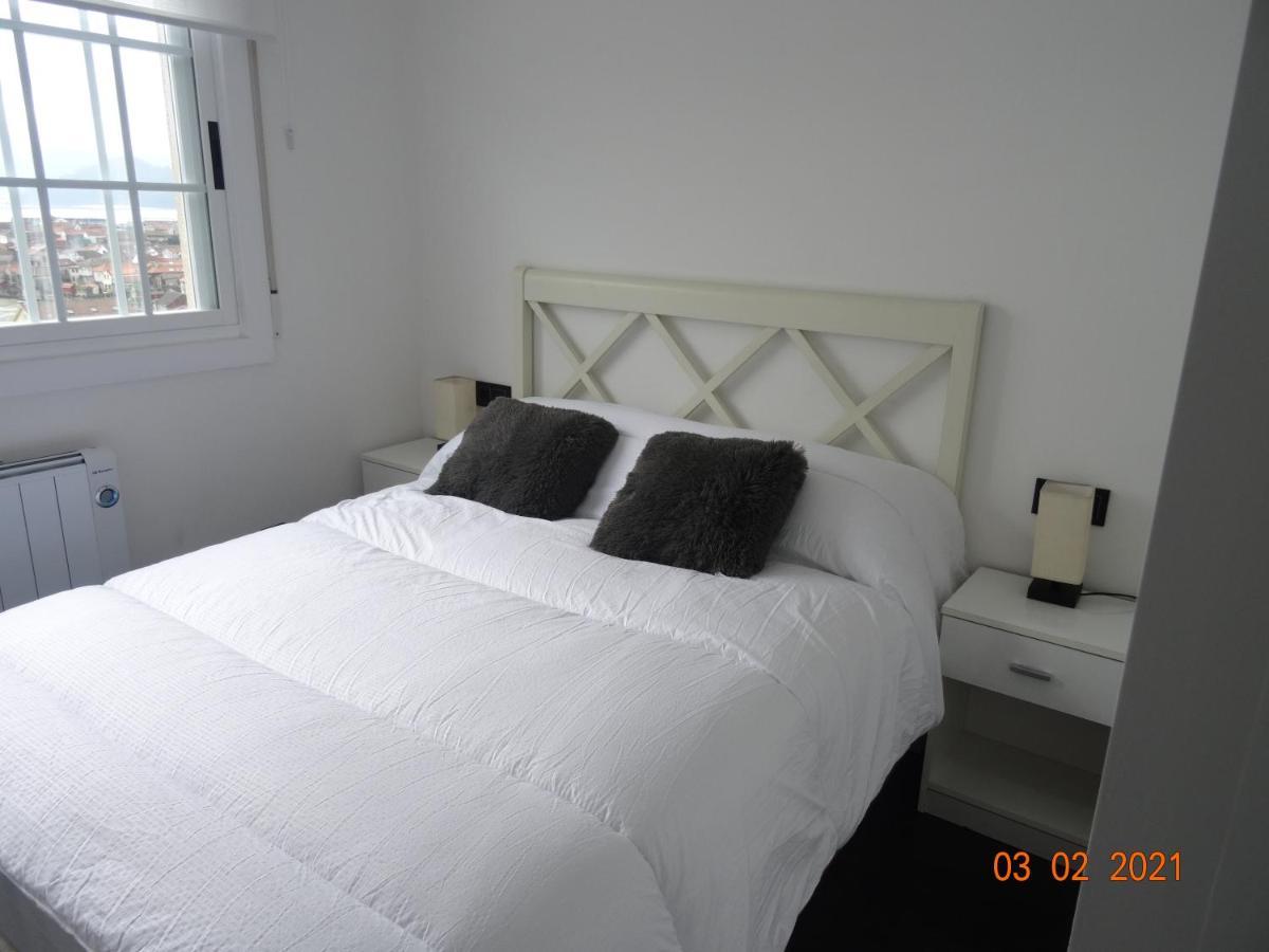 Apartamentos Casa Mucha Комбарро Экстерьер фото
